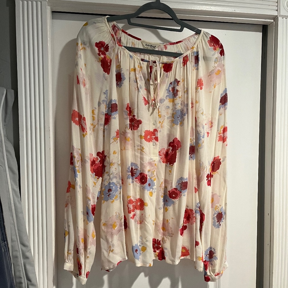 Lucky floral shirt